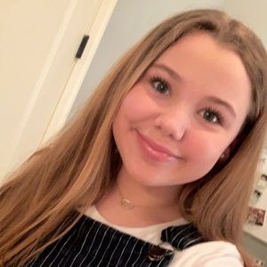 Meet your Posher, Maddie